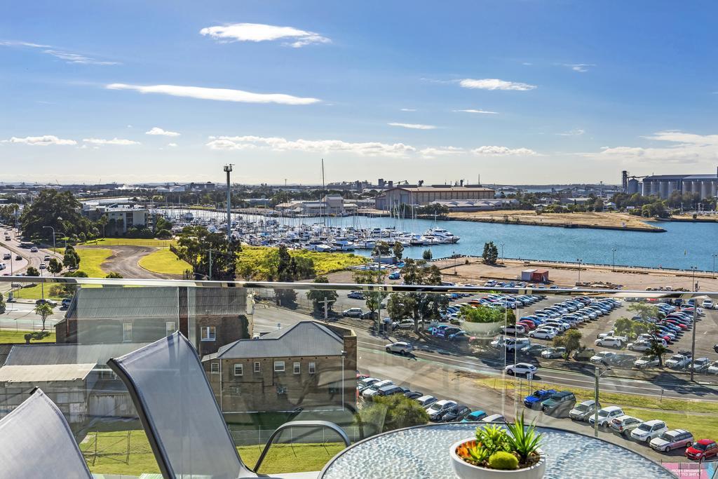 Astra Apartments Newcastle Exterior foto